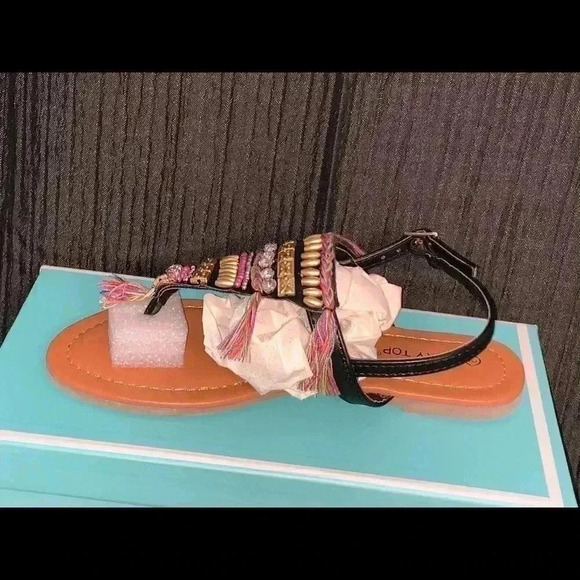 GIRLS LUCKY TOP SANDAL SIZE 2 NIB - Picture 3 of 8